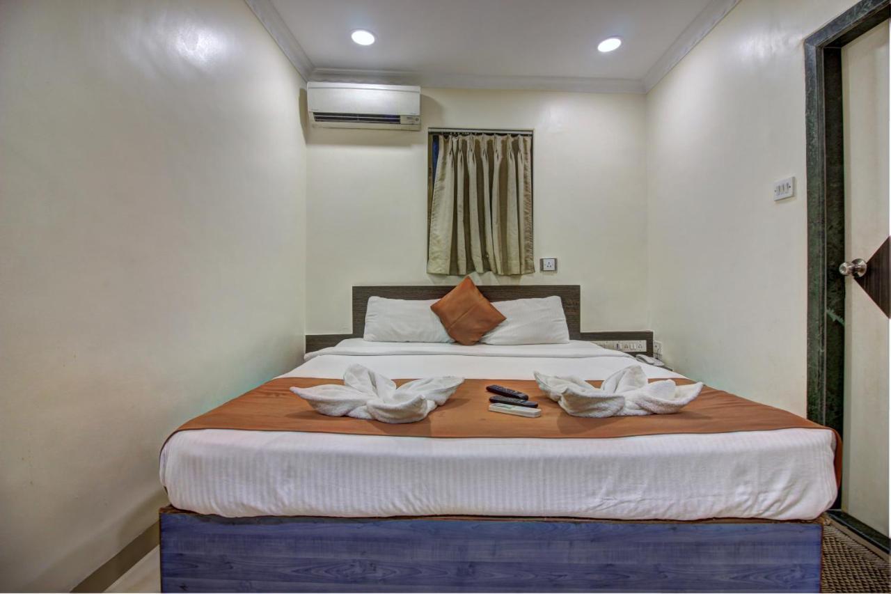 Hotel Sunshine Airport Мумбаи Экстерьер фото