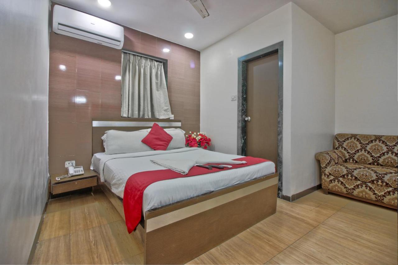 Hotel Sunshine Airport Мумбаи Экстерьер фото