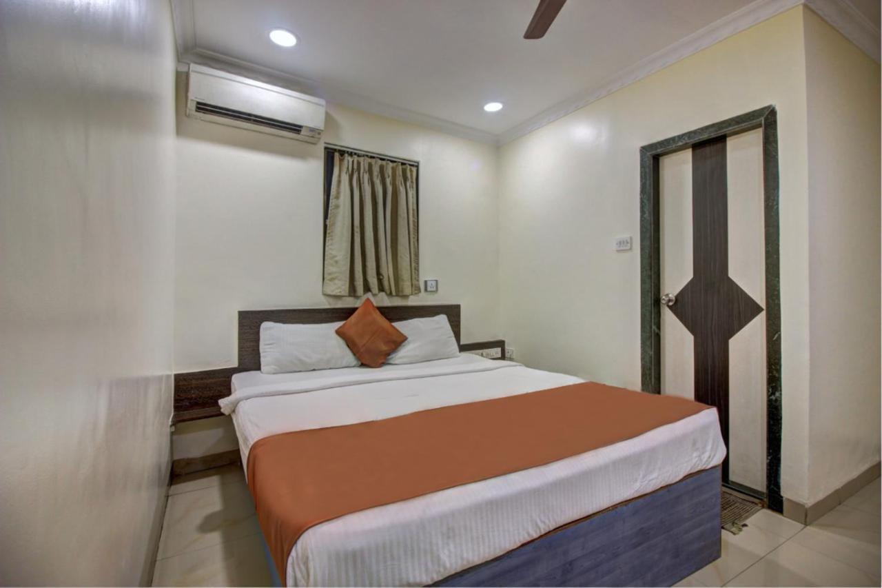 Hotel Sunshine Airport Мумбаи Экстерьер фото